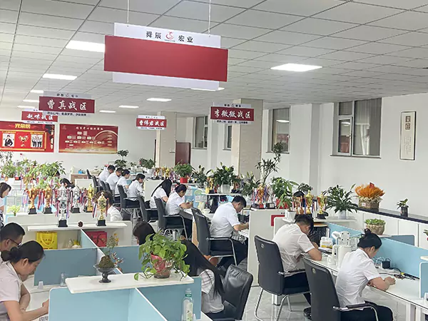 Le hionracas mar an seol agus cáilíocht mar an paddle, scríobhfaimid caibidil nua sa mhargaíocht cruach